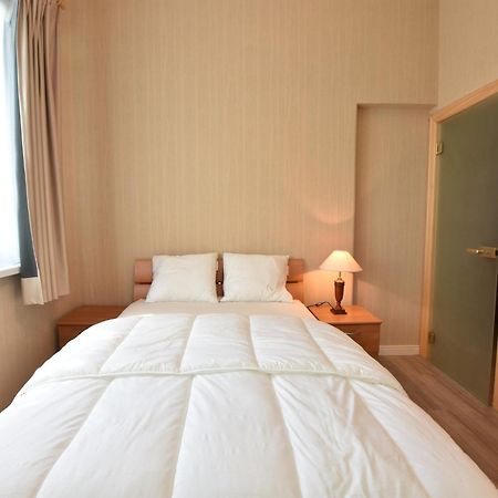 Former Hotel In The Centre And At 50 Metres From The Beach In Panne La Panne Extérieur photo